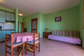 Apartments Djusi