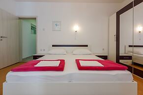 Apartments Zorica