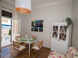 Apartments Latino