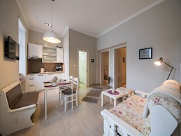 Apartments Latino