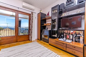 Apartment Buksa
