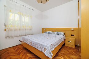 Apartments Zorka