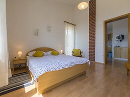 Apartments Maro