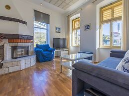 Apartment Piano