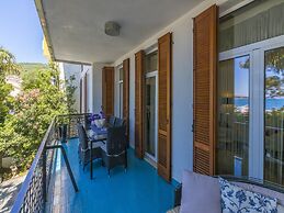 Apartment Sunny