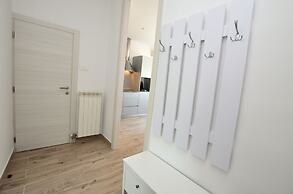 Apartment Happy Sound