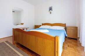 Apartments Josip