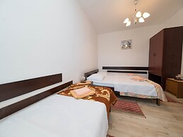 Apartments Biserka