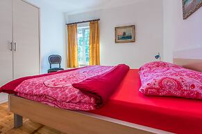 Apartment Goran