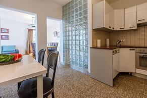 Apartment Goran