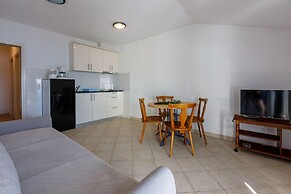 Apartment Goran