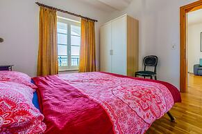 Apartment Goran