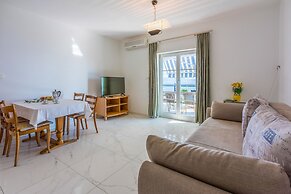 Apartment Goran