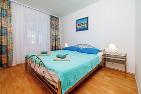 Apartments Pinty