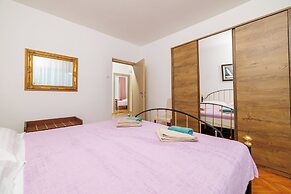 Apartments Pinty