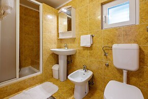 Apartments Loncaric