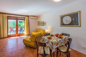 Apartments Loncaric