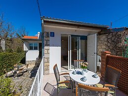 House Lipert