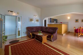 Apartments Ivano