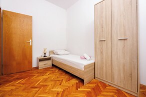 Apartments Davorka