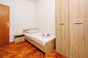 Apartments Davorka