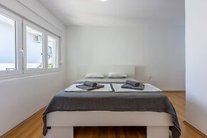 Apartment Angelina