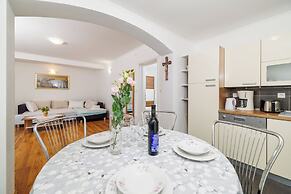 Apartments Carmen
