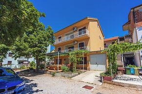 Apartments Lilin
