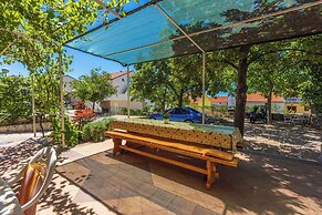 Apartments Lilin