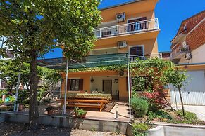 Apartments Lilin