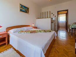 Apartments Ankica