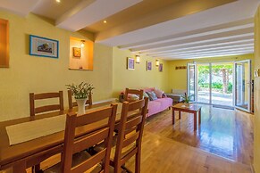 Apartments Neno