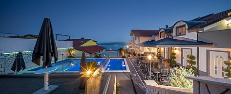 Apartments Fijala