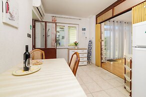Apartments Dragica