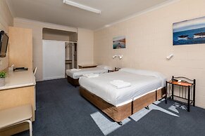 Blue Seas Motel