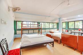 Hotel Kismat Mahal