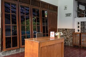 Hotel O Omah Duwet