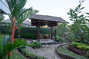 Hotel O Omah Duwet