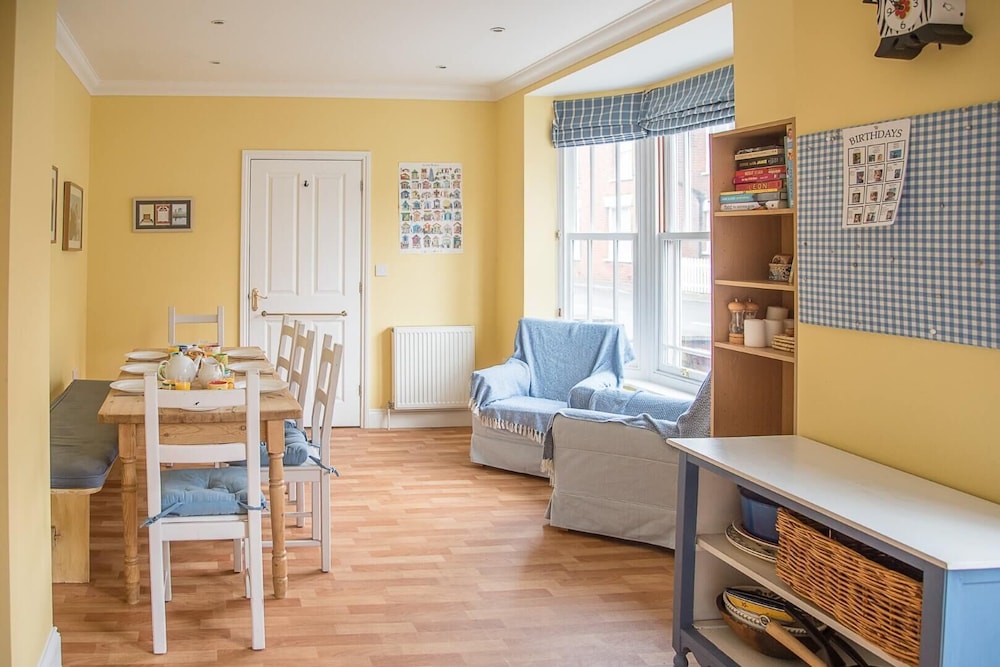 16 Hartington, Aldeburgh