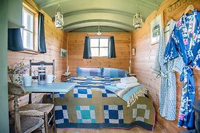 Abbey Shepherds Hut, Eye