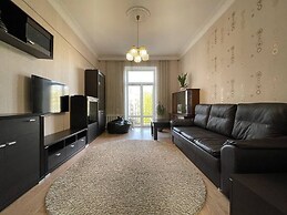 Home Apart 4