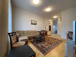 Home Apart 4