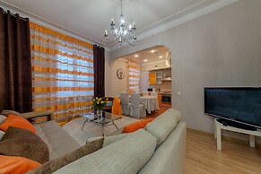 Home Apart 4