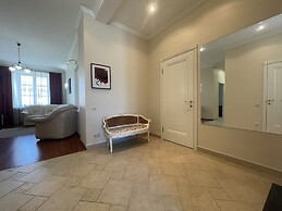 Home Apart 4
