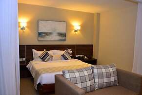 Razana Hotel