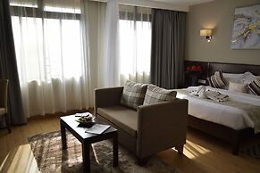 Razana Hotel