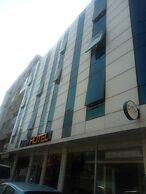 Daisy Hotel