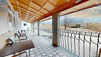 Hotel Diana
