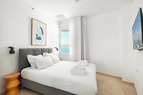 Full Sea View on The Beach With Balcony