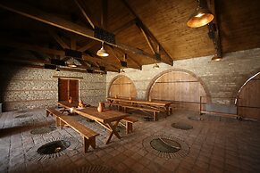 Château Mosmieri Hotel & Winery